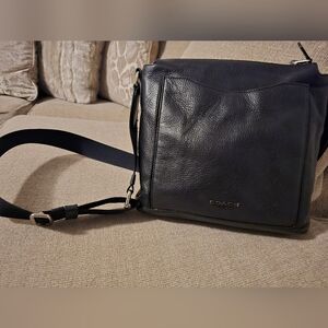 Coach Beckett Pocket Crossbody